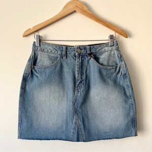 Refuge by Charlotte Russe Denim Mini Skirt Size 7